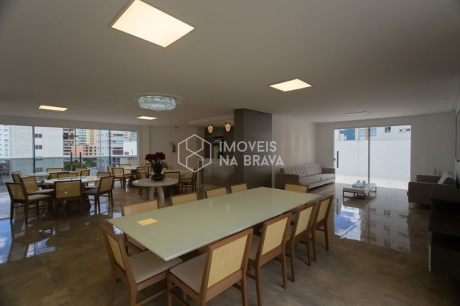 Imagem Apartamento com 4 Quartos à Venda, 150 m² em Centro - Balneário Camboriú