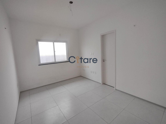 Imagem Casa com 3 Quartos à Venda, 240 m² em Sapiranga - Fortaleza Imagem Casa com 3 Quartos à Venda, 240 m² em Sapiranga - Fortaleza