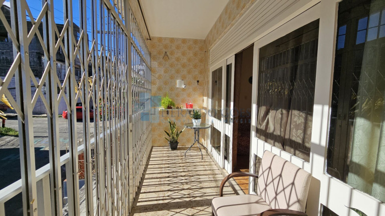 Imagem Sobrado com 3 Quartos à Venda, 249 m² em Capelinha - Salvador Imagem Sobrado com 3 Quartos à Venda, 249 m² em Capelinha - Salvador