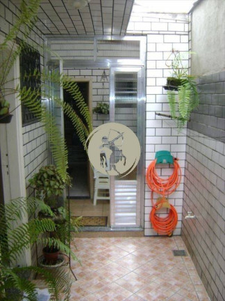 Imagem Sobrado com 4 Quartos à Venda, 350 m² em Marape - Santos