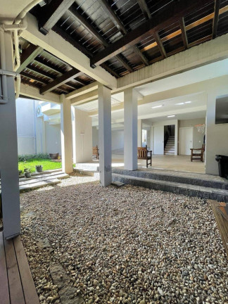 Imagem Casa com 3 Quartos à Venda, 284 m² em Agronômica - Florianópolis