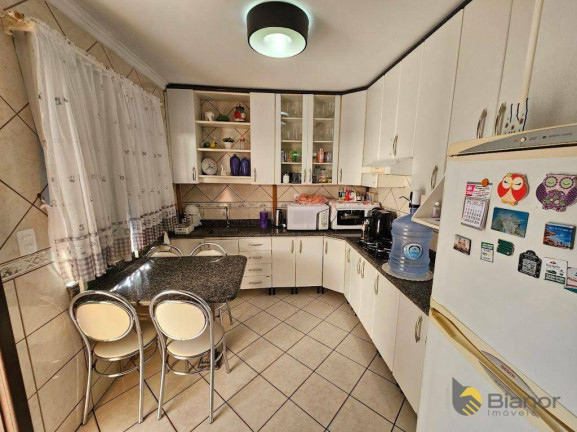 Imagem Casa com 3 Quartos à Venda, 150 m² em água Verde - Blumenau
