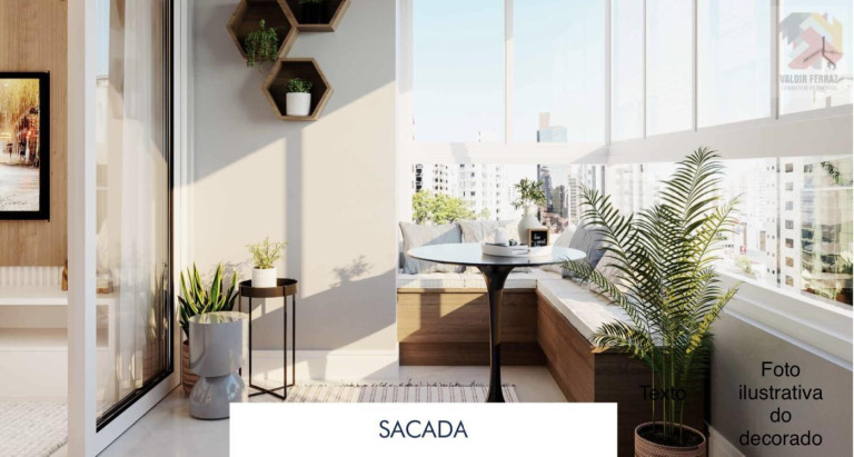 Imagem Apartamento com 2 Quartos à Venda, 85 m² em Centro - Florianópolis