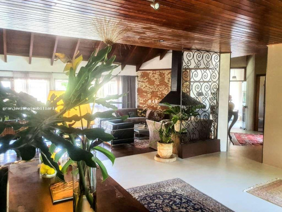 Imagem Casa à Venda, em Nova Fazendinha - Carapicuíba Imagem Casa à Venda, em Nova Fazendinha - Carapicuíba