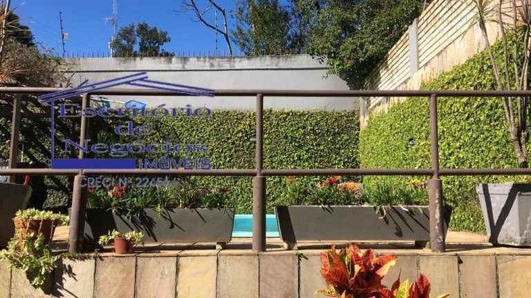 Imagem Casa com 3 Quartos à Venda, 195 m² em Teresópolis - Porto Alegre