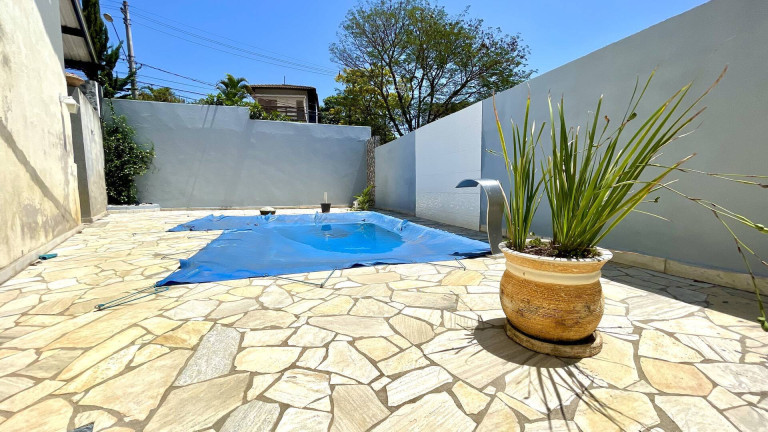 Imagem Casa com 2 Quartos à Venda, 258 m² em Jardim Paulista - Atibaia Imagem Casa com 2 Quartos à Venda, 258 m² em Jardim Paulista - Atibaia