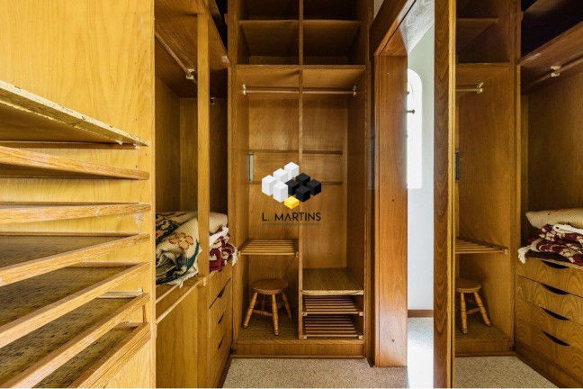 Imagem Casa com 4 Quartos à Venda, 399 m² em Jardim Lindóia - Porto Alegre Imagem Casa com 4 Quartos à Venda, 399 m² em Jardim Lindóia - Porto Alegre