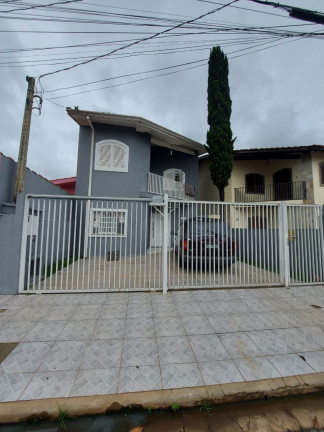 Imóvel com 3 Quartos à Venda,  em Parque Dos Coqueiros - Atibaia