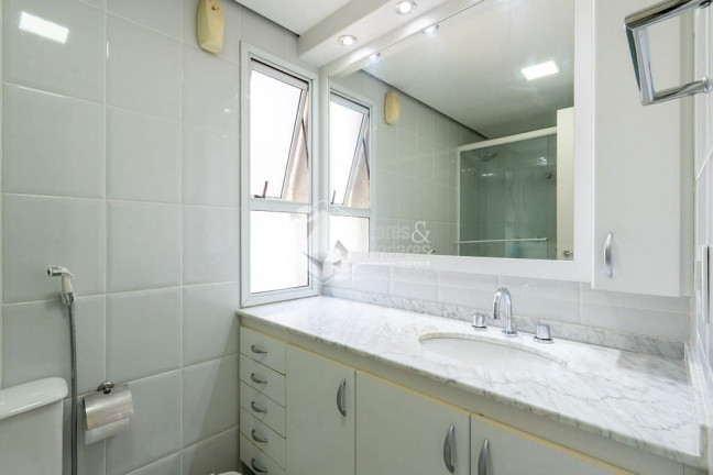 Imagem Casa com 4 Quartos à Venda, 292 m² em Embura - São Paulo Imagem Casa com 4 Quartos à Venda, 292 m² em Embura - São Paulo
