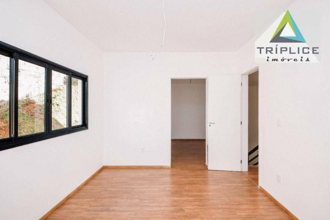 Imagem Casa com 3 Quartos à Venda, 140 m² em Novo Horizonte - Juiz De Fora