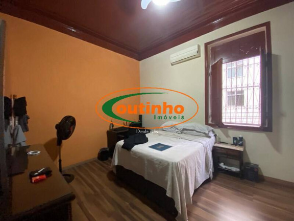 Imagem Casa com 4 Quartos à Venda, 360 m² em Tijuca - Rio De Janeiro Imagem Casa com 4 Quartos à Venda, 360 m² em Tijuca - Rio De Janeiro