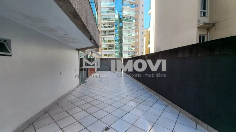 Imagem Imóvel com 3 Quartos à Venda, 190 m² em Itapuã - Vila Velha Imagem Imóvel com 3 Quartos à Venda, 190 m² em Itapuã - Vila Velha