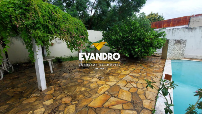 Imagem Casa com 3 Quartos à Venda, 431 m² em Boa Esperança - Cuiabá Imagem Casa com 3 Quartos à Venda, 431 m² em Boa Esperança - Cuiabá