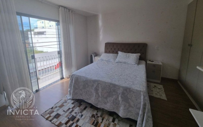 Imagem Sobrado com 3 Quartos à Venda, 251 m² em Vila Real - Balneário Camboriú Imagem Sobrado com 3 Quartos à Venda, 251 m² em Vila Real - Balneário Camboriú