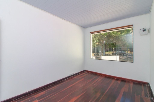 Imagem Casa com 2 Quartos à Venda, 141 m² em Petrópolis - Porto Alegre
