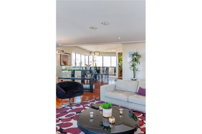 Imagem Apartamento com 4 Quartos à Venda, 247 m² em Aclimação - São Paulo