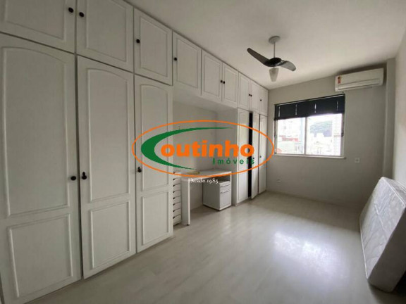 Imagem Apartamento com 3 Quartos à Venda, 146 m² em Tijuca - Rio De Janeiro Imagem Apartamento com 3 Quartos à Venda, 146 m² em Tijuca - Rio De Janeiro