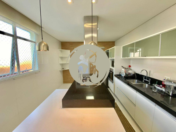 Imagem Casa com 3 Quartos à Venda, 272 m² em Embare - Santos