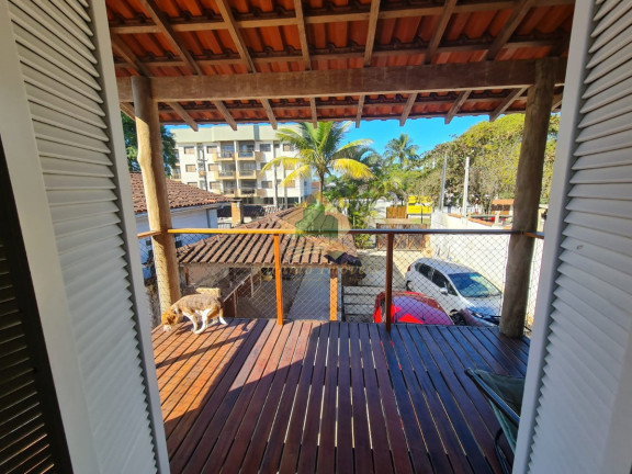 Imagem Casa com 5 Quartos à Venda, 181 m² em Barra Da Lagoa - Ubatuba Imagem Casa com 5 Quartos à Venda, 181 m² em Barra Da Lagoa - Ubatuba