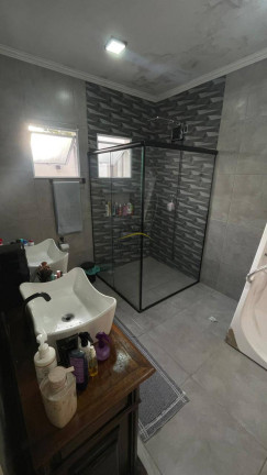 Imagem Casa com 3 Quartos à Venda, 250 m² em Medeiros - Jundiaí Imagem Casa com 3 Quartos à Venda, 250 m² em Medeiros - Jundiaí
