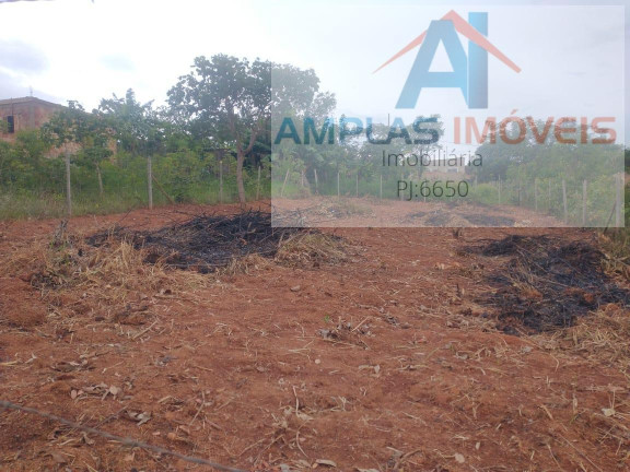 Imagem Terreno à Venda, 360 m² em Araças 1º Seção - Mateus Leme