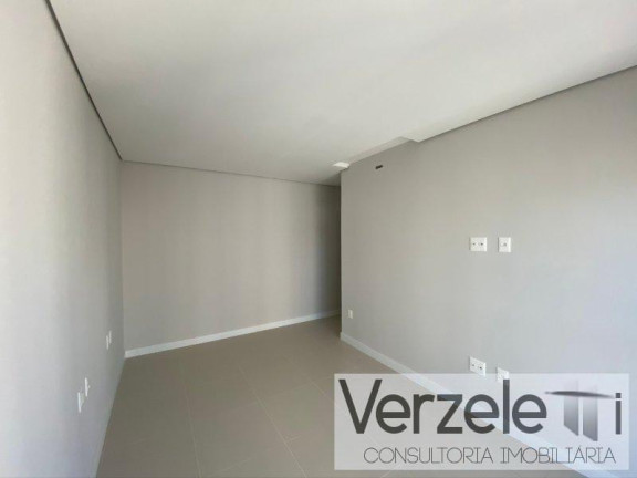 Imagem Apartamento com 4 Quartos à Venda, 160 m² em Pioneiros - Balneário Camboriú Imagem Apartamento com 4 Quartos à Venda, 160 m² em Pioneiros - Balneário Camboriú