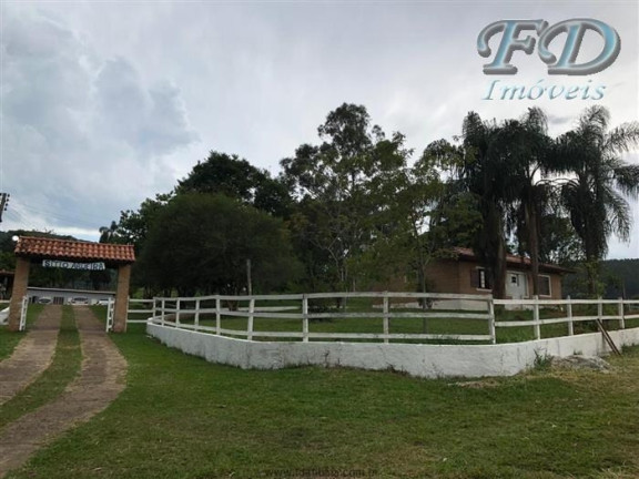 Imagem Chácara com 7 Quartos à Venda, 48.400 m² em Cachoeira Abaixo - Piracaia Imagem Chácara com 7 Quartos à Venda, 48.400 m² em Cachoeira Abaixo - Piracaia
