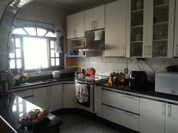 Sobrado com 3 Quartos à Venda, 203 m² em Parque São Vicente - Mauá