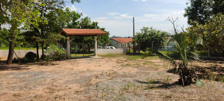 Imagem Chácara com 2 Quartos à Venda, 1 m² em Cerrado - Alambari Imagem Chácara com 2 Quartos à Venda, 1 m² em Cerrado - Alambari