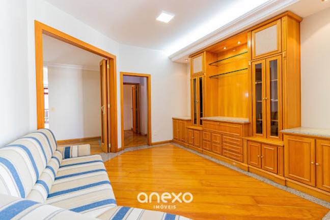 Imagem Apartamento com 4 Quartos à Venda, 240 m² em Jardim Blumenau - Blumenau Imagem Apartamento com 4 Quartos à Venda, 240 m² em Jardim Blumenau - Blumenau