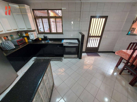 Imagem Casa com 3 Quartos à Venda, 224 m² em Vila Itamarati - Duque De Caxias