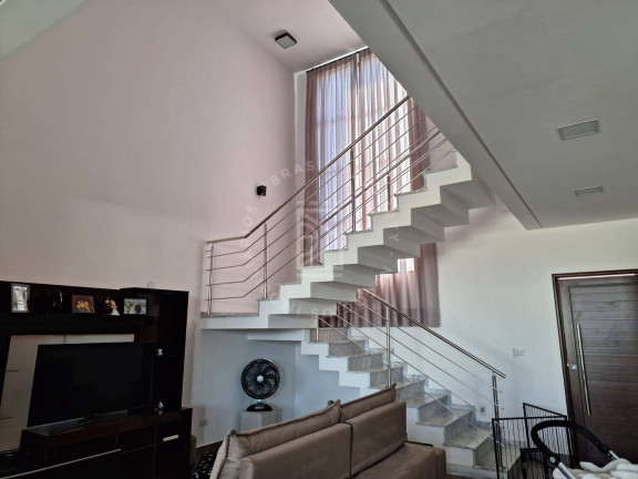 Imagem Casa com 3 Quartos à Venda, 243 m² em Loteamento Floresta - São José Dos Campos