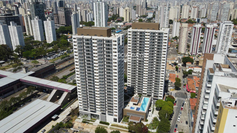 Imagem Apartamento com 1 Quarto à Venda,  em Carrão - São Paulo