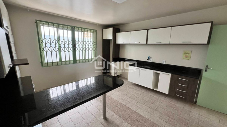 Imagem Casa com 3 Quartos à Venda,  em Centro - Pato Branco