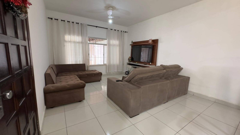 Imagem Casa com 3 Quartos à Venda, 179 m² em Vila Caiçara - Praia Grande Imagem Casa com 3 Quartos à Venda, 179 m² em Vila Caiçara - Praia Grande