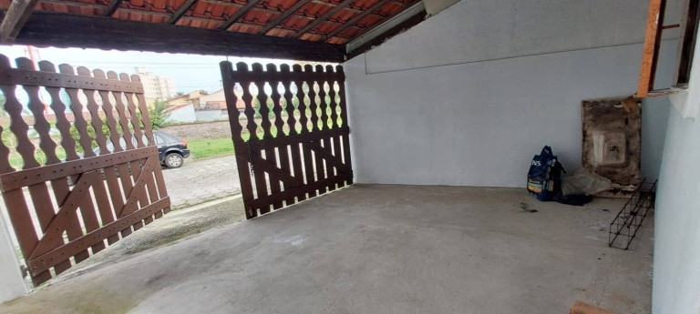 Imagem Casa com 2 Quartos à Venda, 86 m² em Jd. Praia Grande - Mongaguá