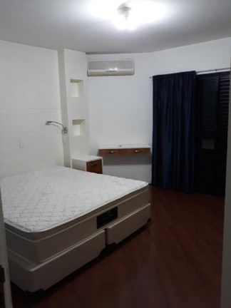 Imagem Imóvel com 3 Quartos à Venda, 240 m² em Itaim Bibi - São Paulo