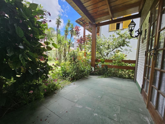 Imagem Casa com 3 Quartos à Venda, 177 m² em Agriões - Teresópolis