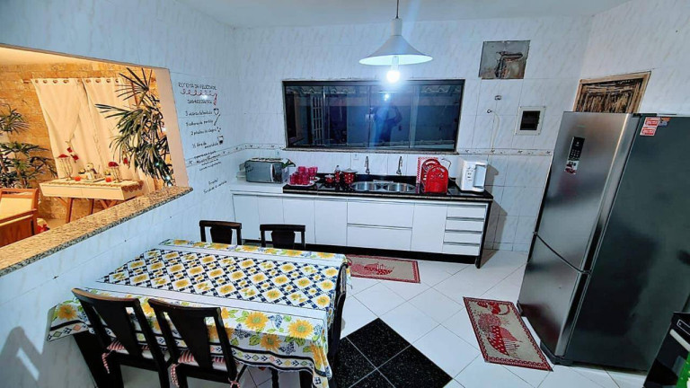 Imagem Casa com 5 Quartos à Venda, 600 m² em Ponte Dos Leites - Araruama Imagem Casa com 5 Quartos à Venda, 600 m² em Ponte Dos Leites - Araruama