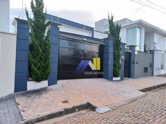 Casa com 3 Quartos à Venda, 200 m² em Pousada Dos Campos Iii - Pouso Alegre