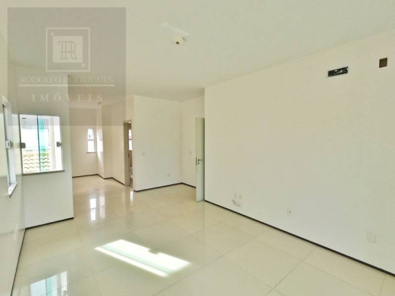 Imagem Casa de Condomínio com 4 Quartos à Venda, 280 m² em Pires Façanha - Eusébio