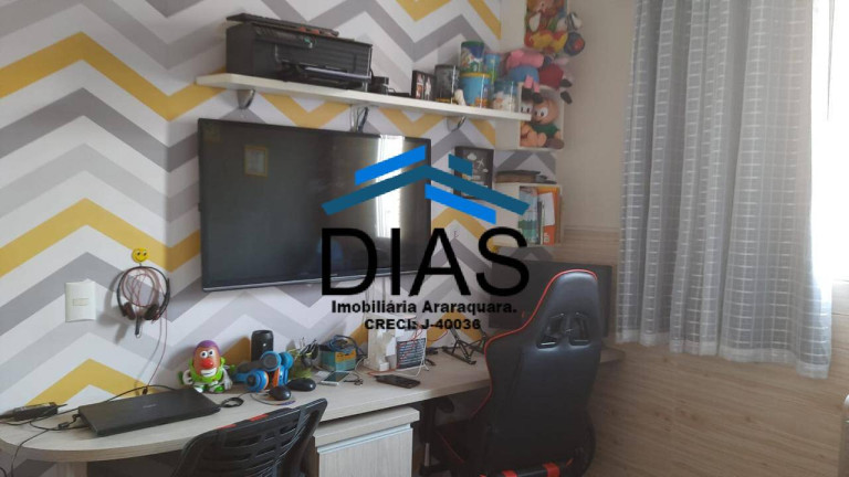 Imagem Apartamento com 2 Quartos à Venda, 53 m² em Centro - Araraquara