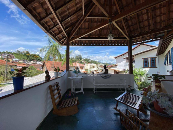 Imagem Casa com 4 Quartos à Venda, 388 m² em Tijuca - Teresópolis Imagem Casa com 4 Quartos à Venda, 388 m² em Tijuca - Teresópolis