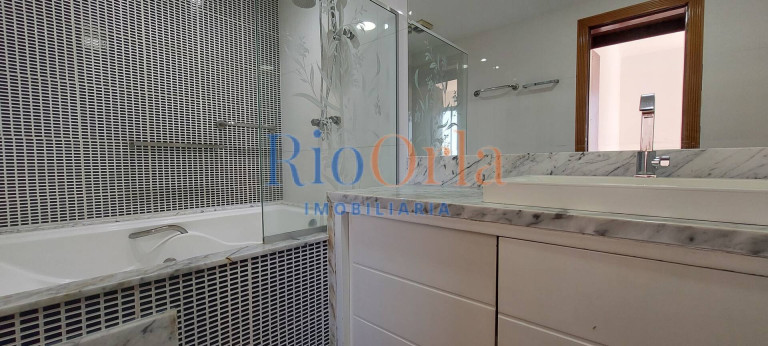 Imagem Apartamento com 4 Quartos à Venda, 210 m² em Barra Da Tijuca - Rio De Janeiro Imagem Apartamento com 4 Quartos à Venda, 210 m² em Barra Da Tijuca - Rio De Janeiro