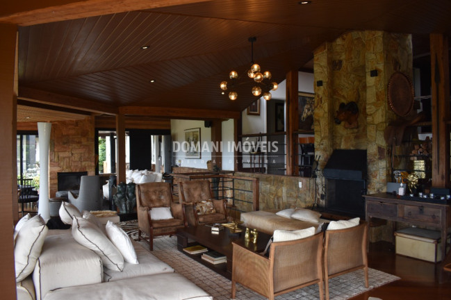 Imagem Casa com 6 Quartos à Venda, 655 m² em Região De Descansópolis - Campos Do Jordão