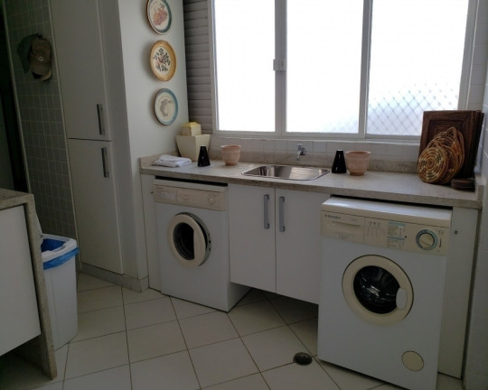 Imagem Apartamento com 4 Quartos à Venda, 184 m² em Pitangueiras - Guarujá