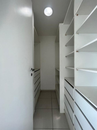 Imagem Imóvel com 3 Quartos à Venda, 193 m² em Casa Forte - Recife