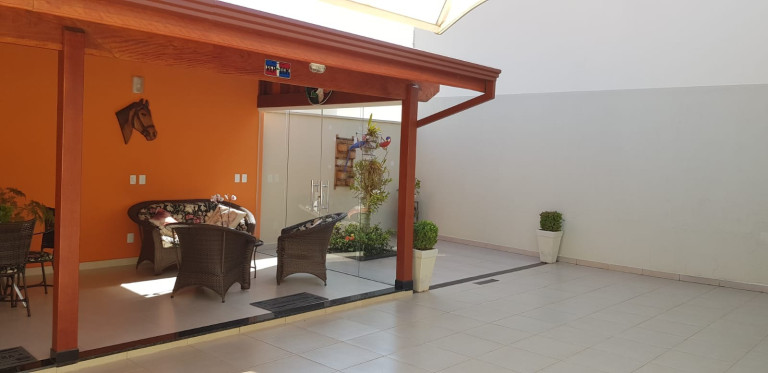 Imagem Casa com 2 Quartos à Venda, 180 m² em Condomínio Lagos De Icaraí - Salto