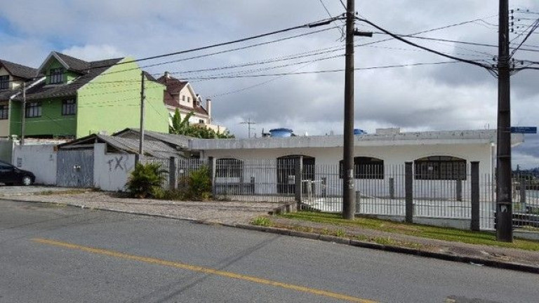Imagem Casa com 2 Quartos à Venda, 440 m² em Bairro Alto - Curitiba