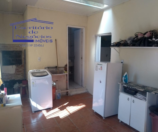 Imagem Casa com 4 Quartos à Venda, 202 m² em Cavalhada - Porto Alegre